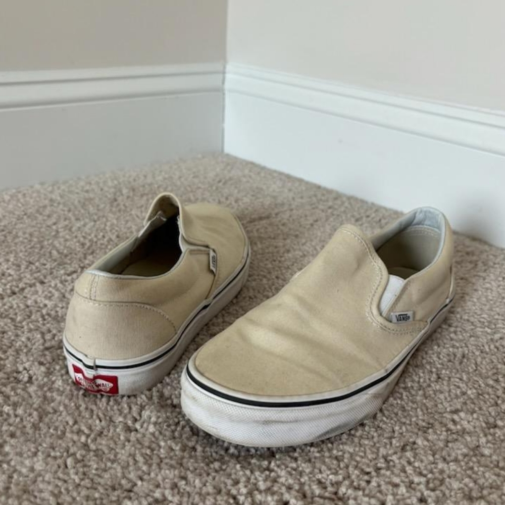 Van's classic slip on tumble shoe